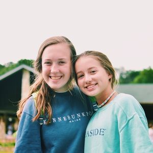 Meet your Posher, Avery